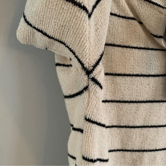 Anthropologie Shirt Size Small Boxy Peplum Top Cream Black Striped Bow Blouse - Picture 8 of 10